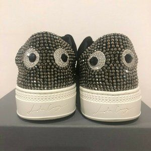 LOLA CRUZ Womens Eyes Black Velvet Rhinestone Bling Sneaker Shoes 39